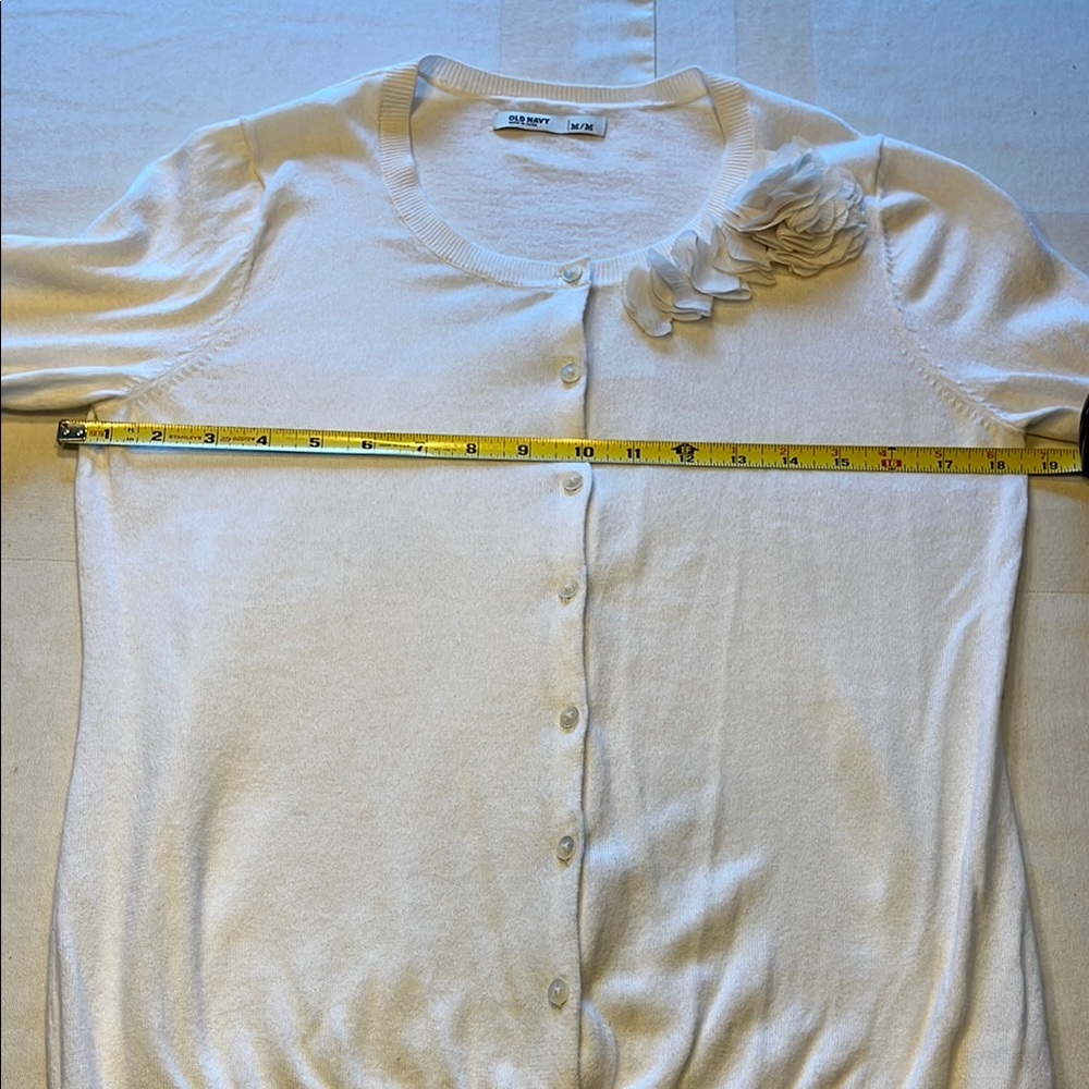 Old Navy Vintage Women’s Long Sleeve Button Down Sweater - Picture 5 of 7